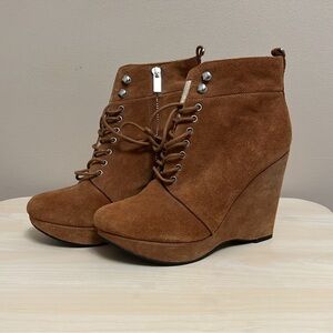 Women's Tan Wedge Ankle Boots